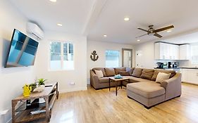La Jolla Beach Retreat